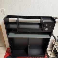学習机、学習机引出し、学習机棚、電気スタンドの画像