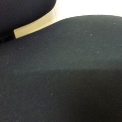 未使用/新品　組立サンプル保管品　昇降　チェア　オフィスチェア 昇降式 3D座面 スライド背もたれ コンパクト 学習チェア　キャスター付き　ブラックの画像