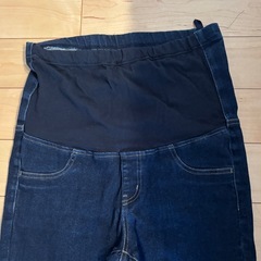 マタニティパンツ・ズボン　ユニクロ　レディース　M &L二枚セットの画像