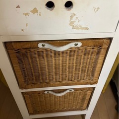 ☘️木製＆ラタン　キャビネット　　の画像