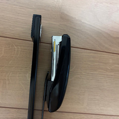 冊子用ホッチキスの画像