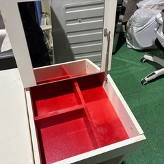 IKEA化粧台の画像