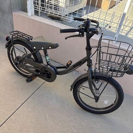 ビッケm 16インチ　子供用自転車