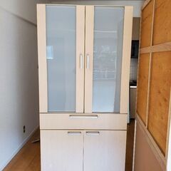 クリナップ製食器棚90cm（キッチンボード、カップボード）2台の画像