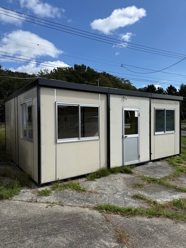 早い者勝ち　3連棟　折り畳み式スーパーハウス　3倍ハウス　プレハブ