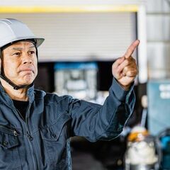 工場内の見回り業務（機械オペレーター）の画像