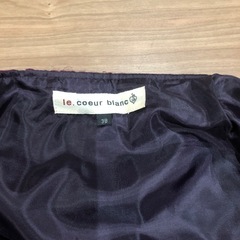 紫色レーススカートの画像