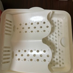 西松屋　哺乳瓶レンジ消毒器　ベビー用品　赤ちゃんの画像