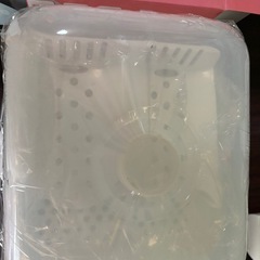 西松屋　哺乳瓶レンジ消毒器　ベビー用品　赤ちゃんの画像