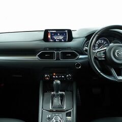 自社ローン専門の中古車販売店☆お気軽にご連絡くださいませ🌟の画像