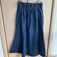 スカートの画像