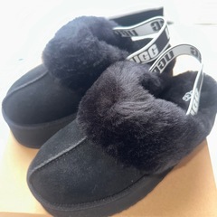 ugg ファンケット　の画像