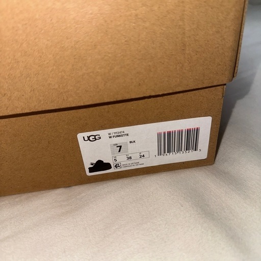 ugg ファンケット　