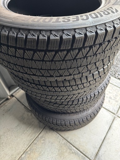 ブリヂストンタイヤ　バリ目　4本セット