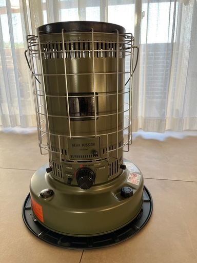 対流形 石油ストーブ  KS-GE67(G) オリーブ  [TOYOTOMI GEAR MISSION ギアミッション  灯油ストーブ 対流型