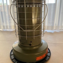  対流形 石油ストーブ  KS-GE67(G) オリーブ  [TOYOTOMI GEAR MISSION ギアミッション  灯油ストーブ 対流型の画像