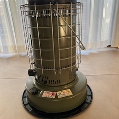 対流形 石油ストーブ  KS-GE67(G) オリーブ  [TOYOTOMI GEAR MISSION ギアミッション  灯油ストーブ 対流型の画像