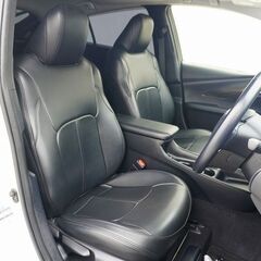 低燃費！長距離楽々！トヨタ　プリウス！の画像