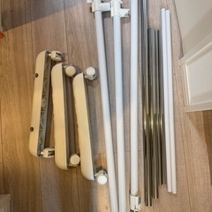 ハンガーラックの画像