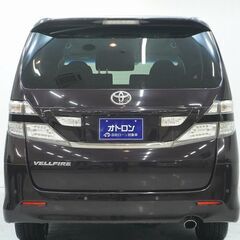 自社ローン専門の中古車販売店☆お気軽にご連絡くださいませ🌟の画像