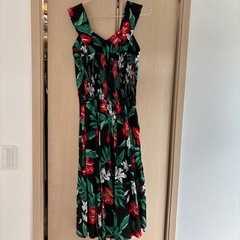 ハワイアンワンピースの画像