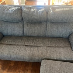 ソファの画像