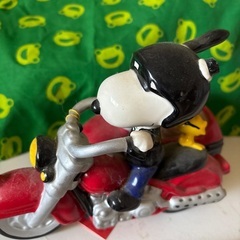 耳が折れてバイクのマフラーが壊れてますの画像