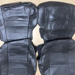 ノア80系シートカバーの画像