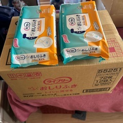 ライフリーらくらくおしり拭き
の画像