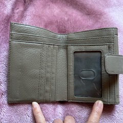 トリーバーチ折財布の画像