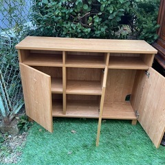 ベージュ　キャビネット　オフィスの画像