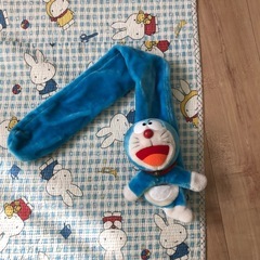 ドラえもんのマフラーの画像