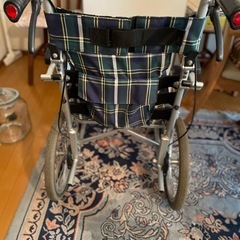 車椅子　軽量　介護用の画像