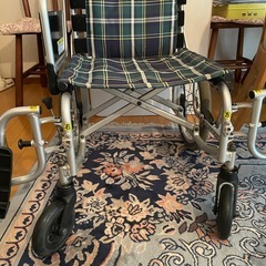 車椅子　軽量　介護用の画像