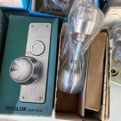 レバーハンドル、ドアノブなど，未使用品の画像