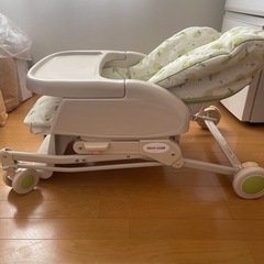 ハイローチェア　アップリカ　ユラリズムの画像