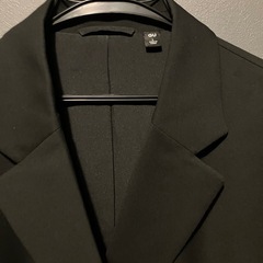 GU  ジレ　こんき今期の画像