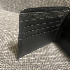 美品✨️BURBERRY二つ折り財布の画像