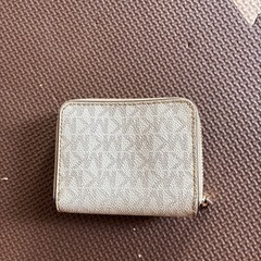 MICHAEL KORSの画像