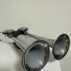 鍛冶屋 エコーマスター 新幹線ホーン エアーホーン ラッパ デコトラ 24V レトロの画像