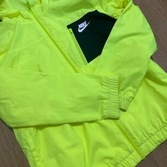 パーカーの画像