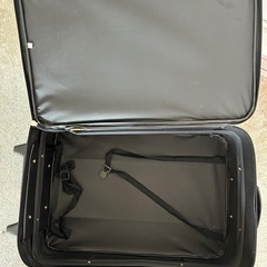 キャリーケース　スーツケースの画像