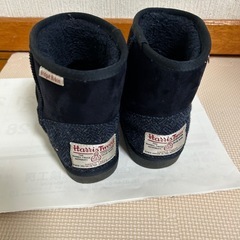 ムートンブーツの画像