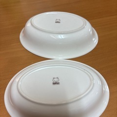 子供用カレー皿の画像