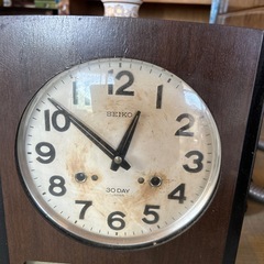 昭和の掛け時計の画像