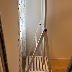 IKEAの全身鏡の画像