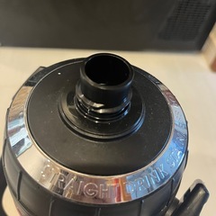 大きな水筒の画像