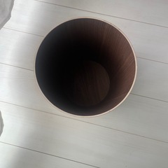 木製ゴミ箱の画像