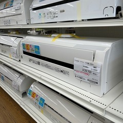 リユースのサカイ東金店 TOSHIBA エアコン 21年製 2.2kw TJ15757の画像