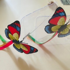 ニトリ　電動おもちゃ　猫じゃらし　蝶の画像